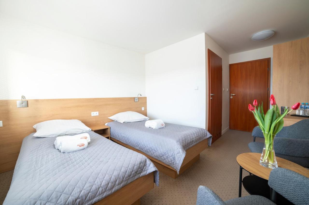 Hotel Angie Puszczykowo Luaran gambar